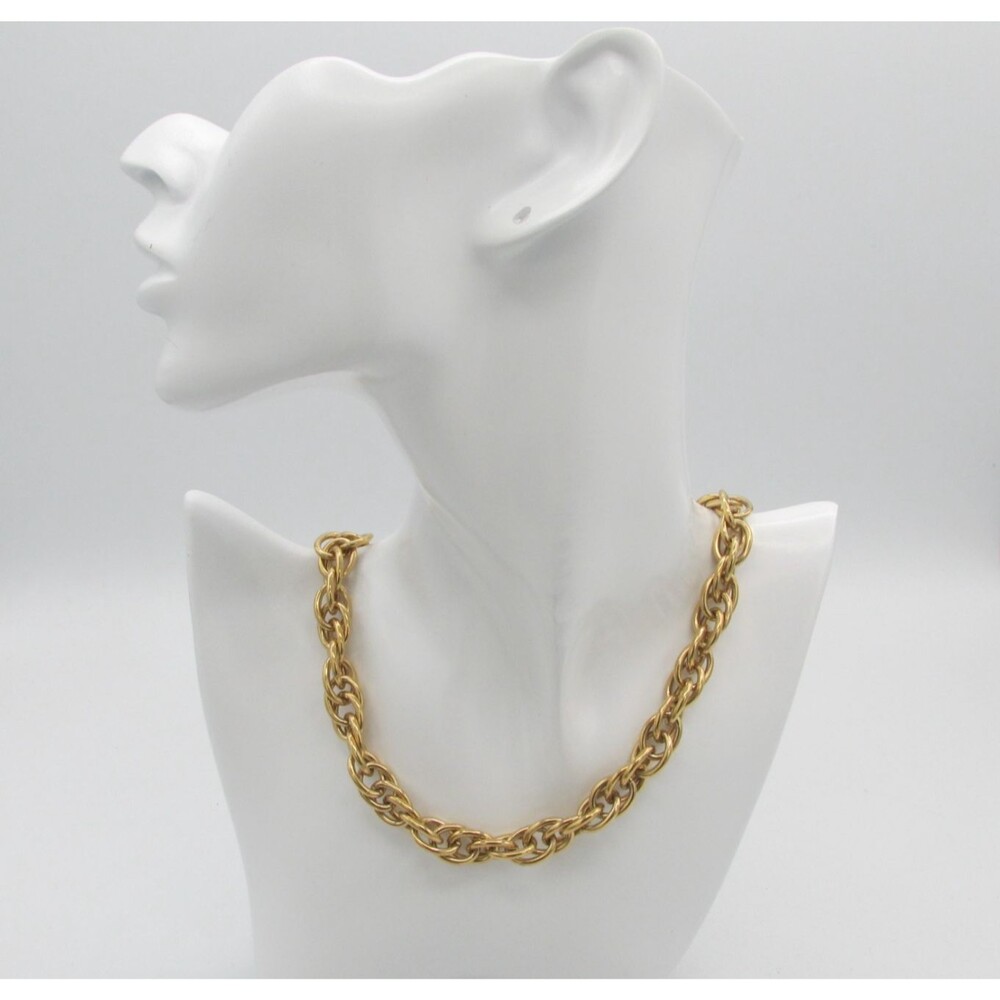Vintage Trifari TM Gold Tone Chunky Interlocking Rope Chain Necklace Signed 90s